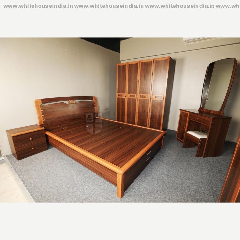 9E004 Bedroom Set 1.5M Queen Size Bed Mattreess = 59*79 Inc. / Brown Material Mdf With Laminate