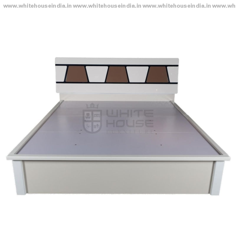 S03 Bed 1.5M Queen Size Matters = 59*79 Inc. / Off White Material Mdf With Italian Deco Paint Beds
